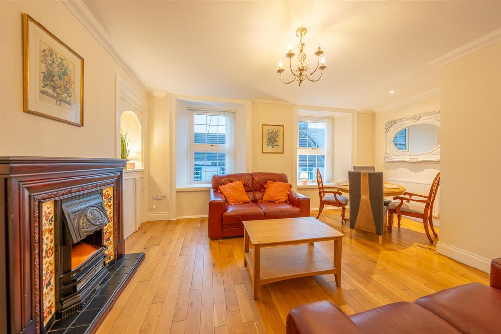 Additional image 6 of 2 bed flat for saleKing Street, Crieff PH7