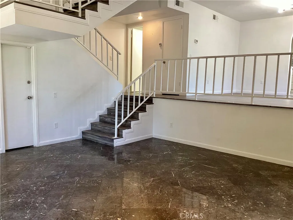 Additional image 36 of 17836 Killion Street Unit A, Encino, CA 91316