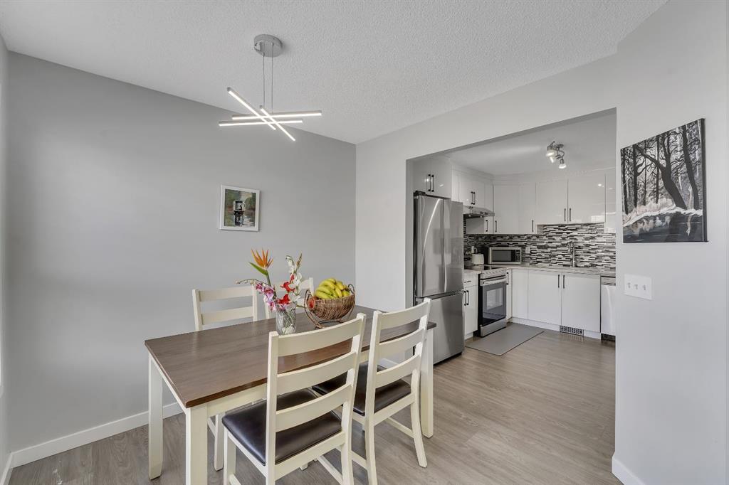 Additional image 5 of 257 Saddlebrook Point NE, Calgary, AB, T3J 0G4