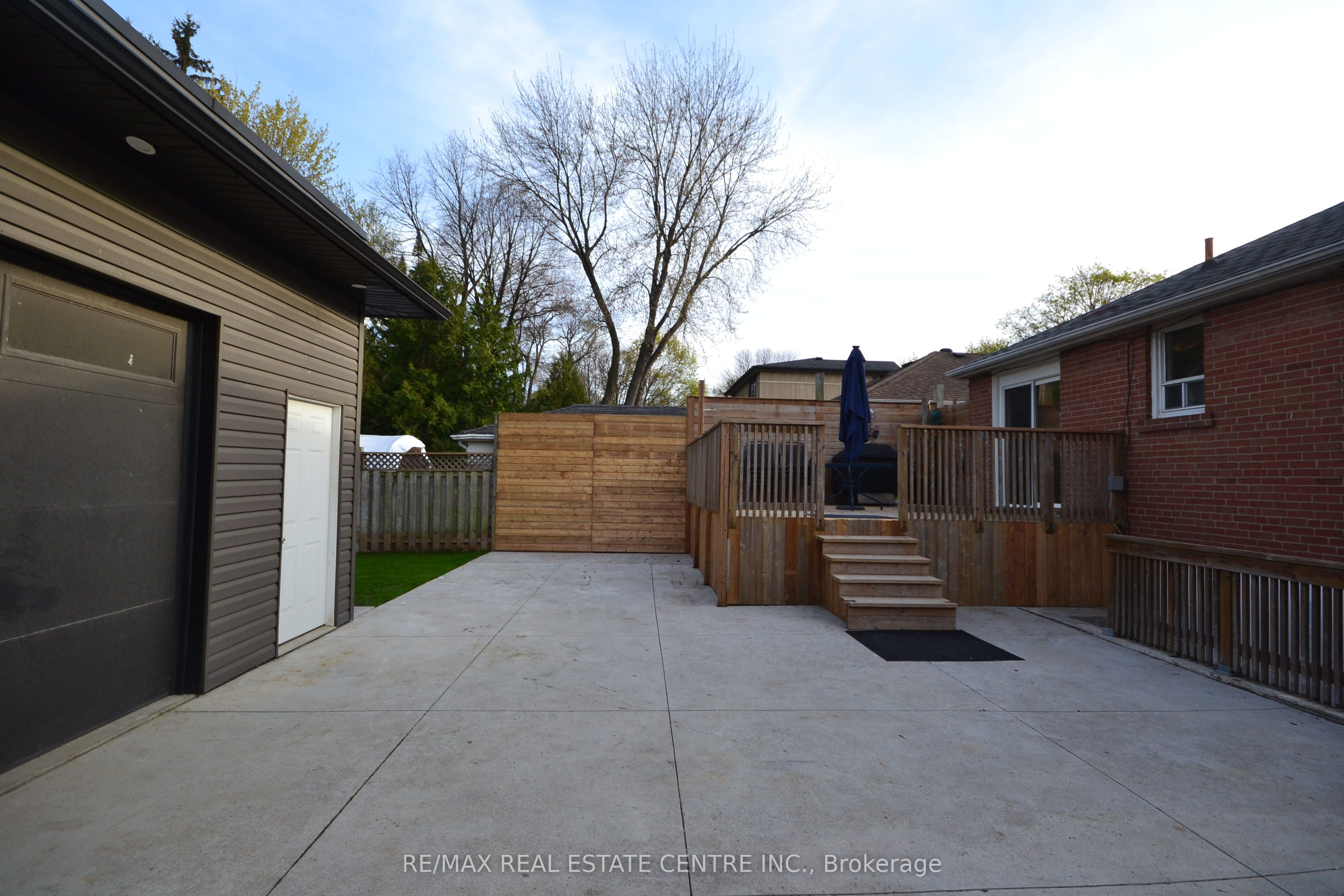 Additional image 5 of 75 Cynthia Road, Toronto, ON, M6N 2P8