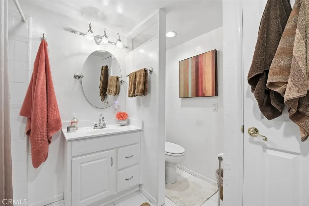 Additional image 22 of 59 Saratoga, Newport Beach, CA 92660