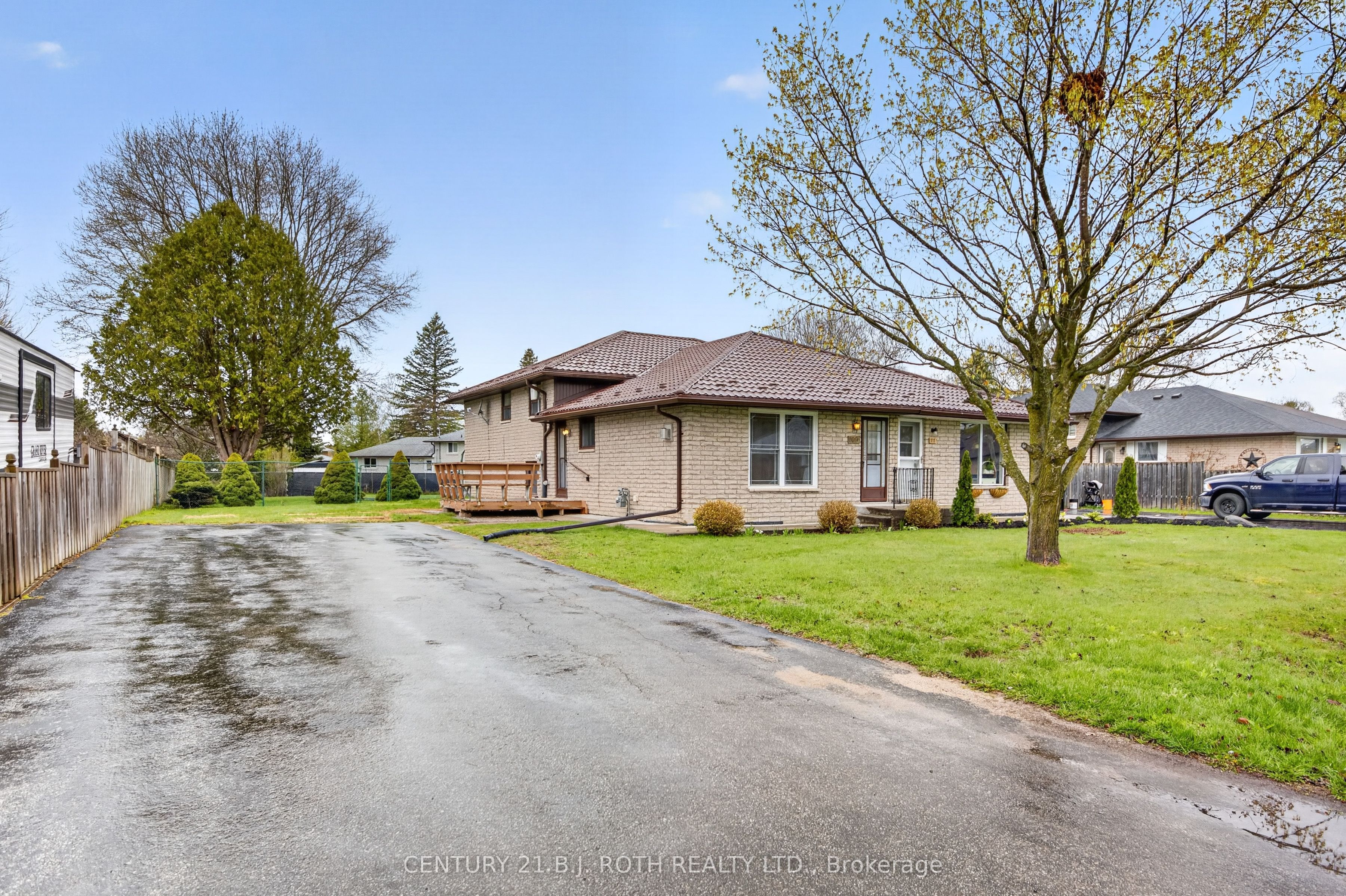 109 Malcolm Street, Essa, ON, L0M 1B0