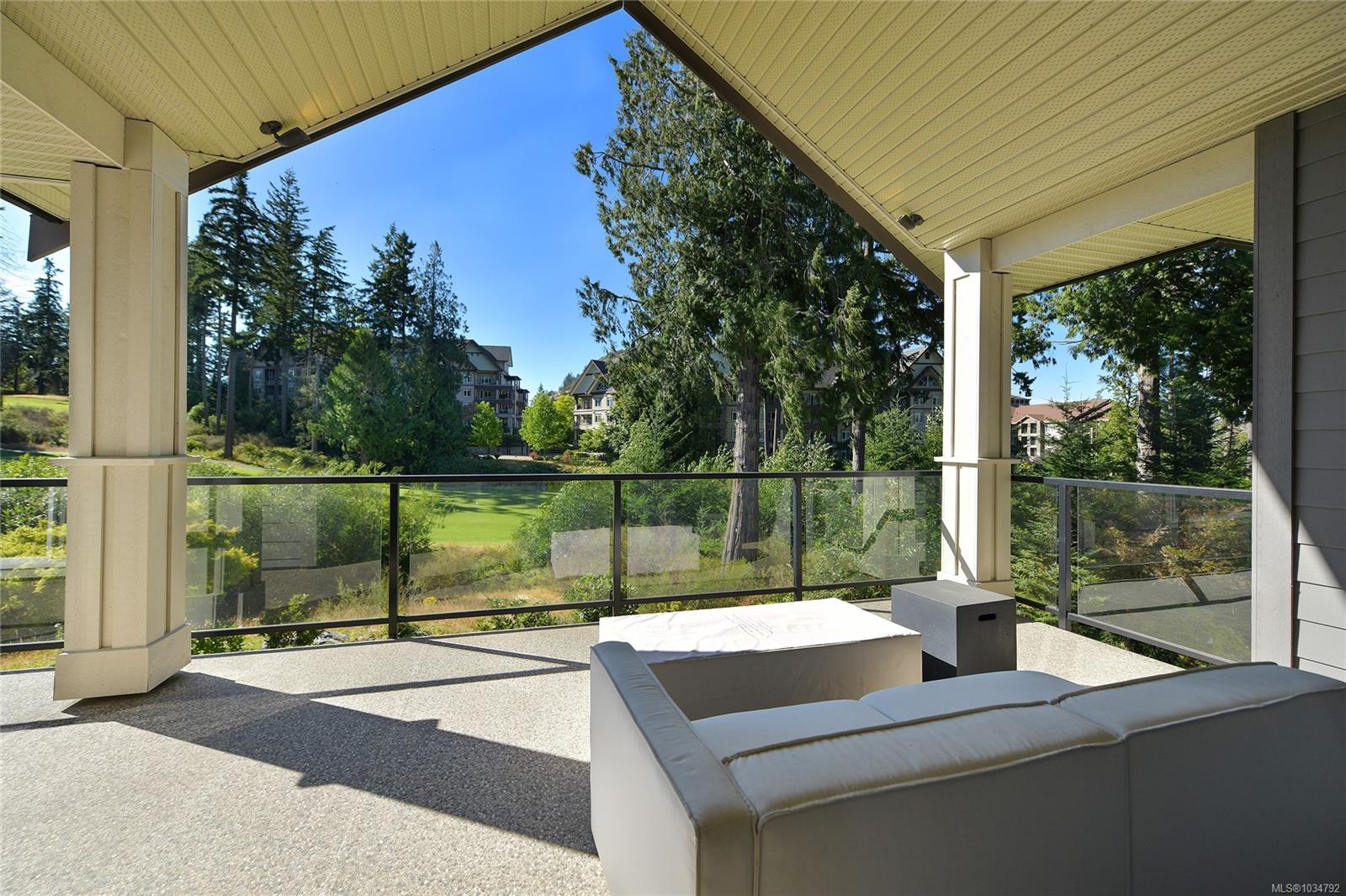 2136 Champions Way, Langford, BC, V9B 0R9 photo 5