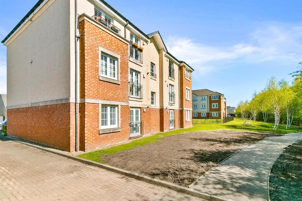 2 bed flat for saleOrissa Drive Dumbarton G82 photo 5