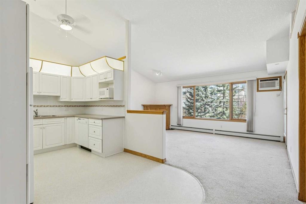 Additional image 4 of 321-6868 Sierra Morena Boulevard SW, Calgary, AB, T3H 3R6