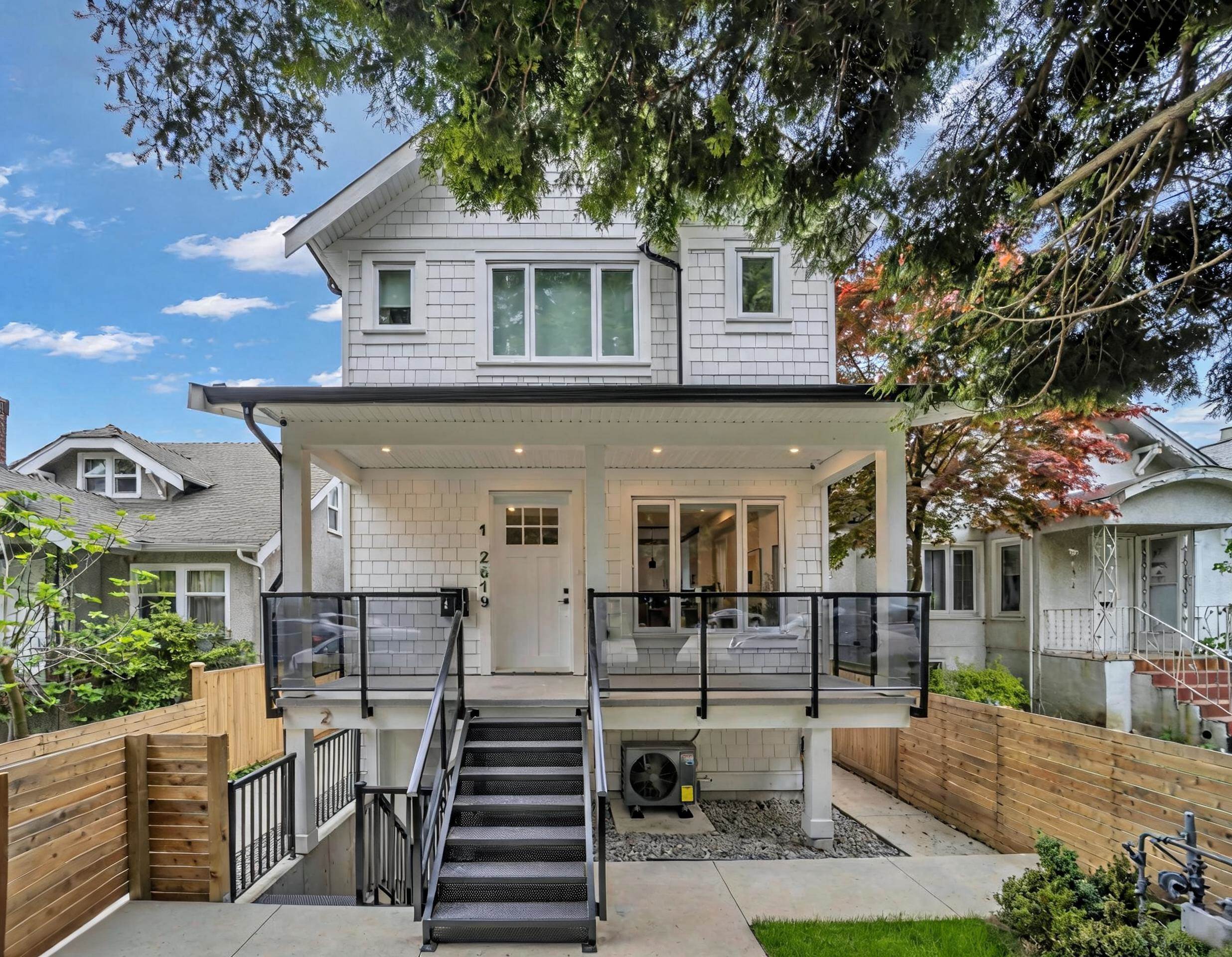 Additional image 2 of 2619 Mcgill Street, Vancouver, BC, V5K 1H2