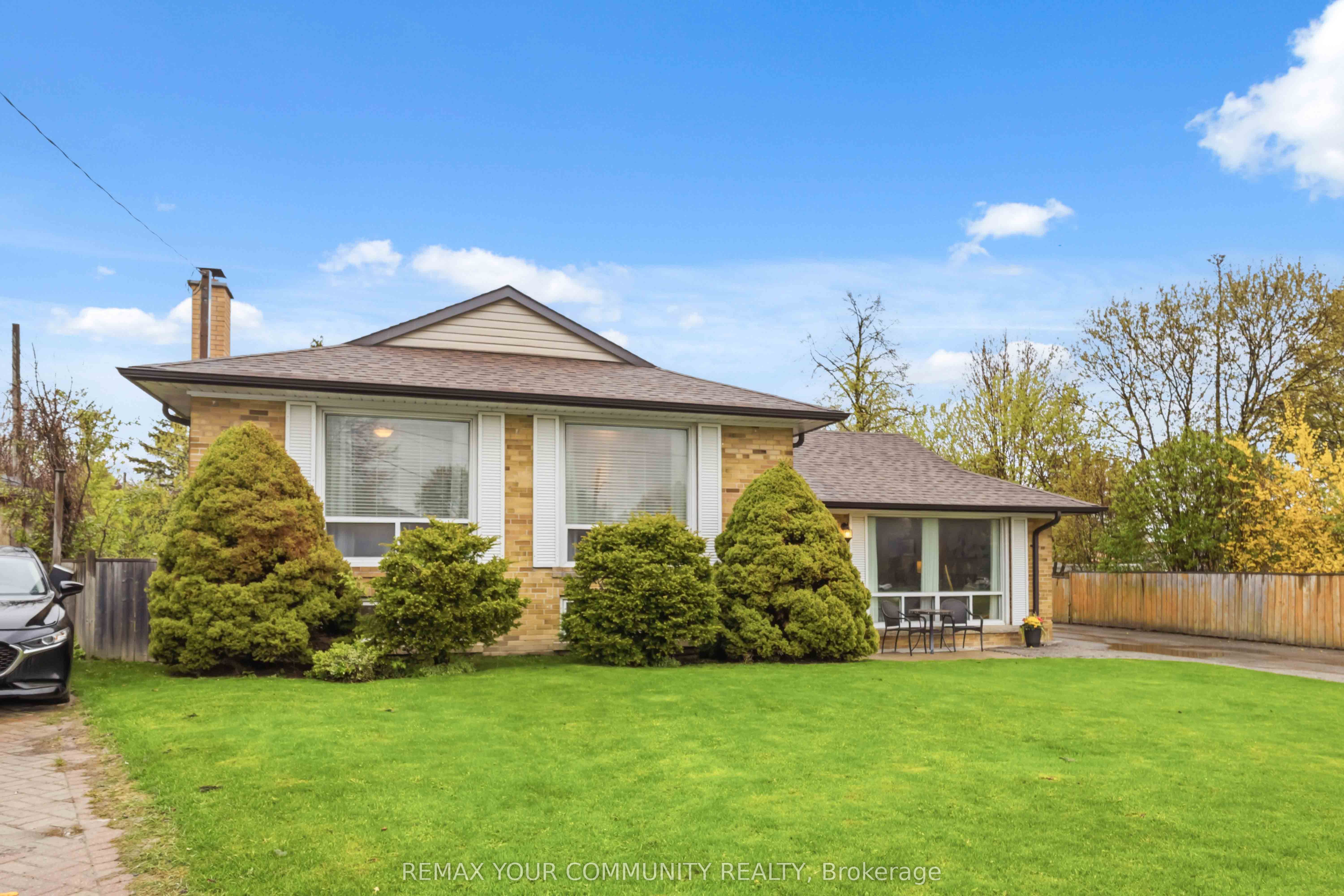 Additional image 3 of 24 Mendip Crescent, Toronto, ON, M1P 1Y4