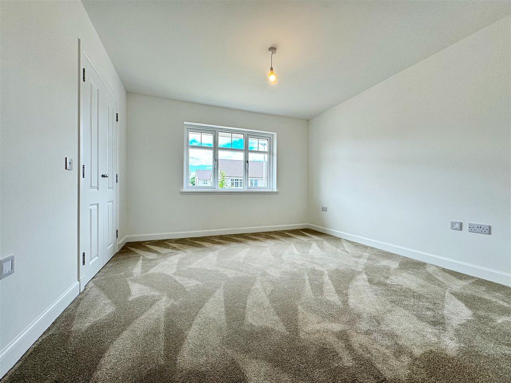 Additional image 12 of 5 bed detached house for saleBrackenhill Crescent, Hamilton ML3
