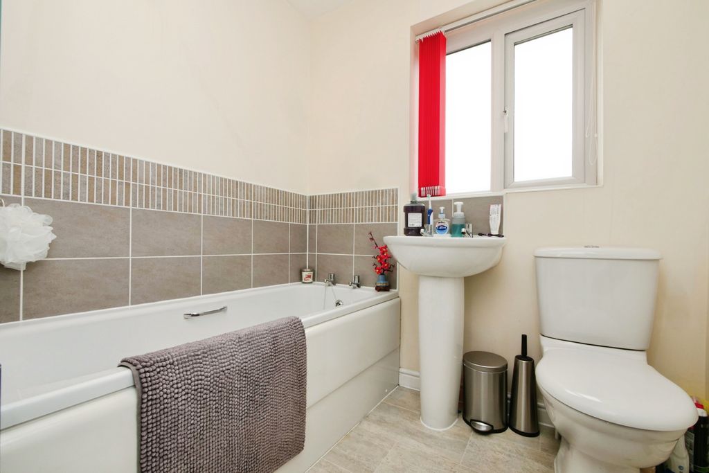 Additional image 11 of 2 bed terraced house for saleCamellia Close, Malton YO17