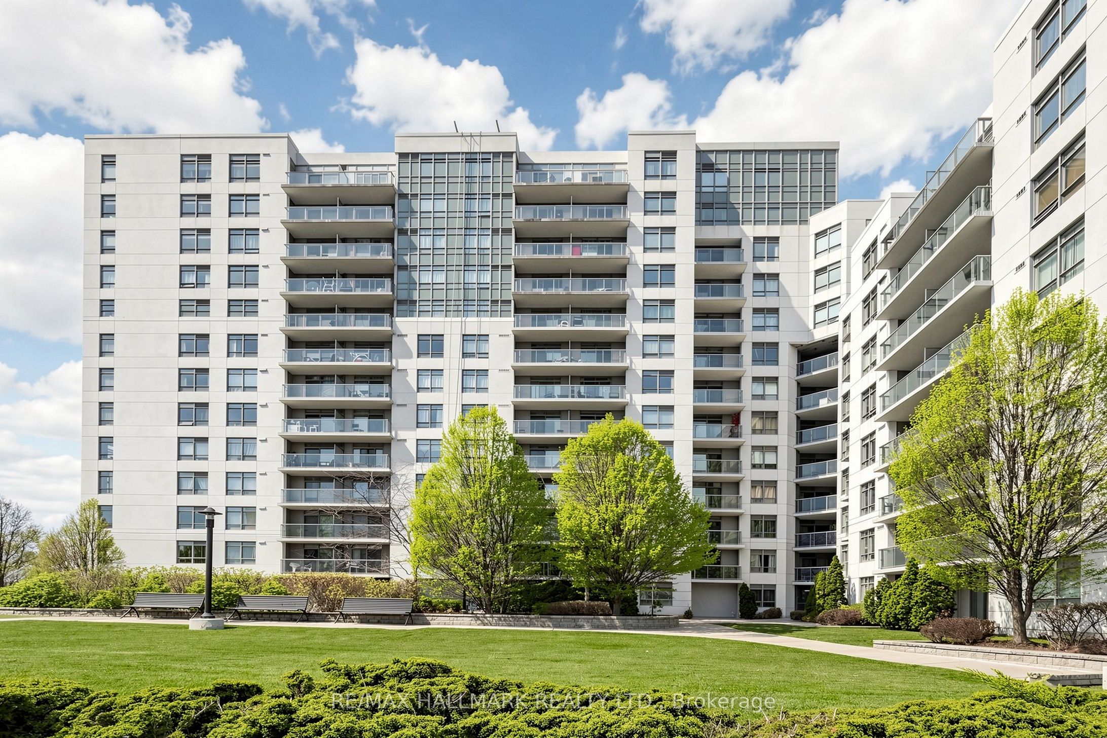 Additional image 3 of 1119-812 Lansdowne Avenue, Toronto, ON, M6H 4K5