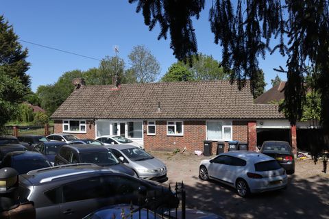Hayes Lane, Kenley CR8