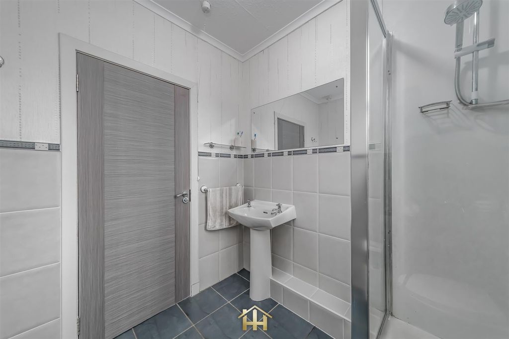 Additional image 15 of 3 bed flat for saleBlackness Avenue, Dundee DD2