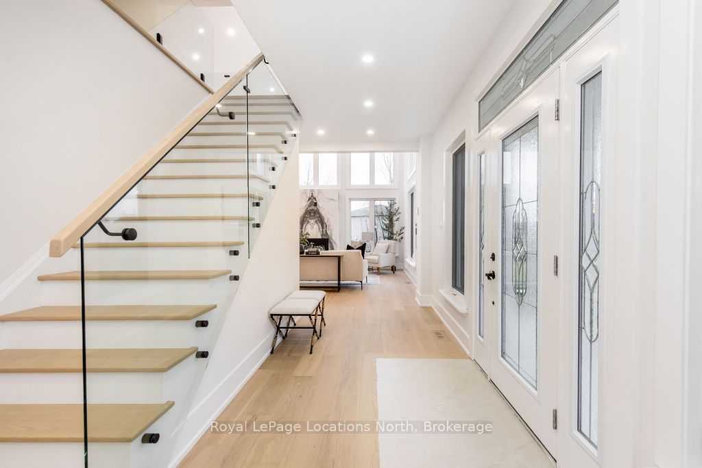 Additional image 4 of 6 Butternut Crescent, Wasaga Beach, ON, L9Z 3S9