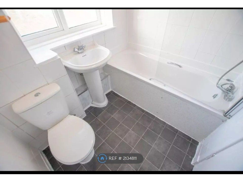 Additional image 12 of 3 bed flat to rentLinks St, Kirkcaldy KY1