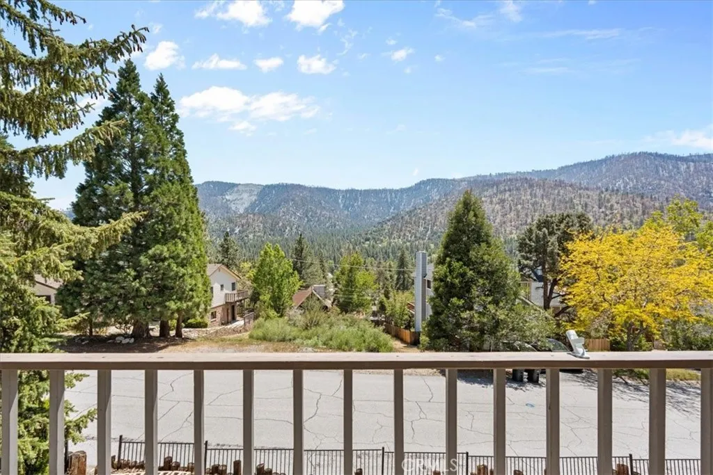 Additional image 17 of 1090 Rivera Dr, Wrightwood, CA 92397