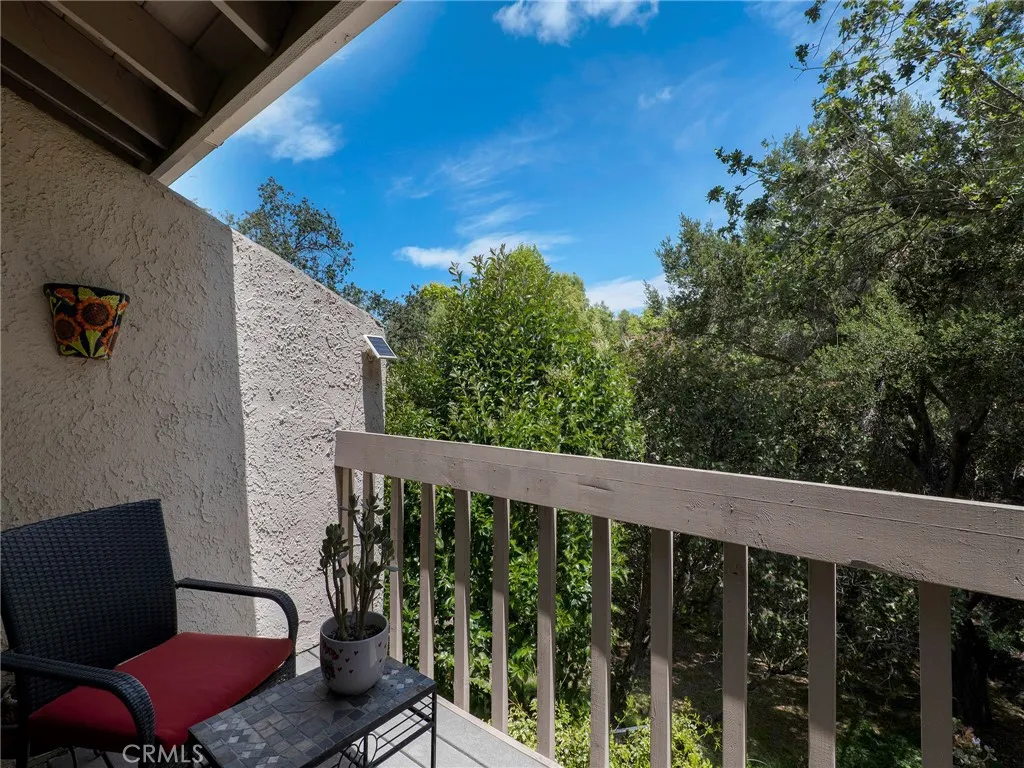 Additional image 67 of 796 N Valley Dr, Westlake Village, CA 91362