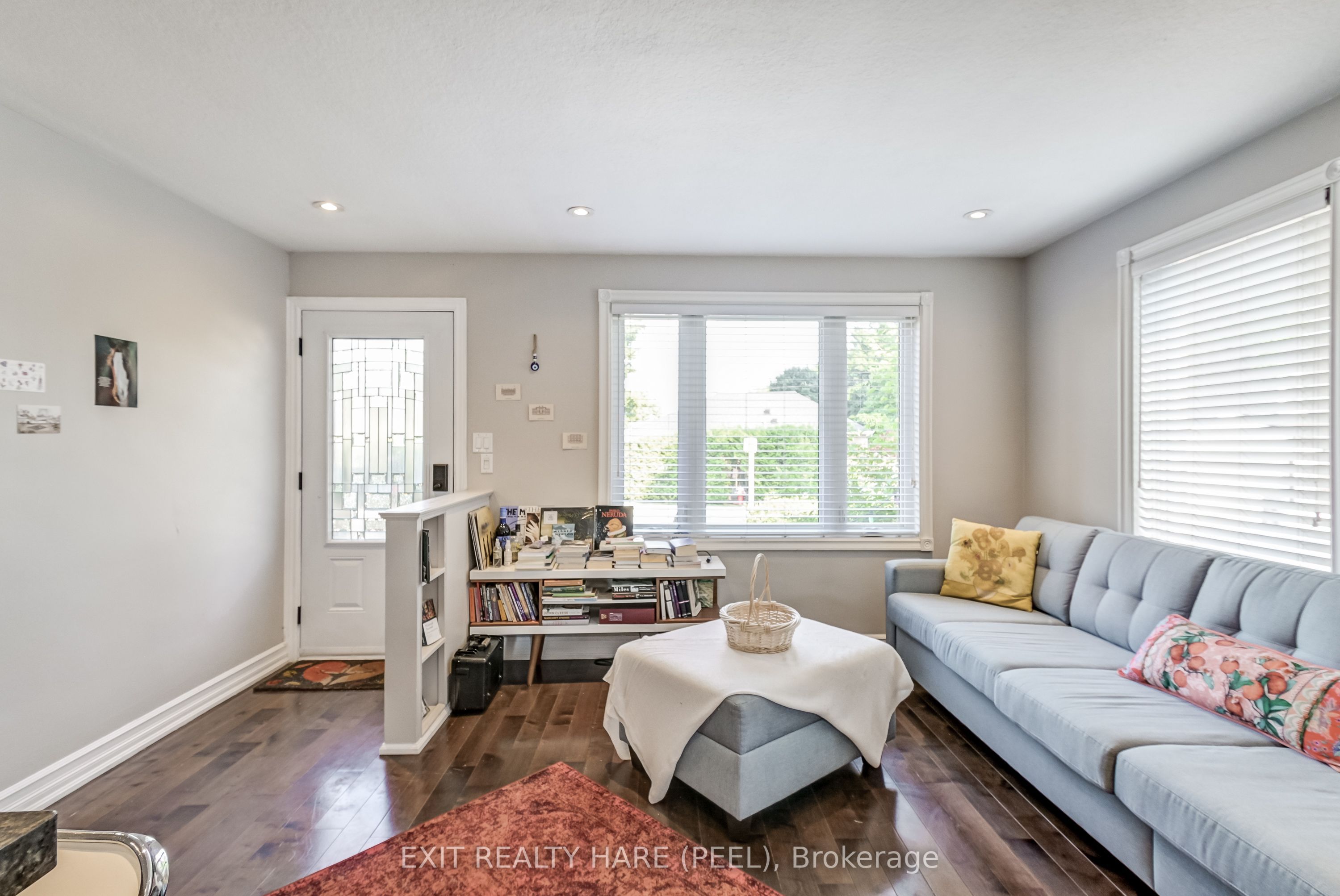 Additional image 5 of 194 Queen Street W, Mississauga, ON, L5H 1L6
