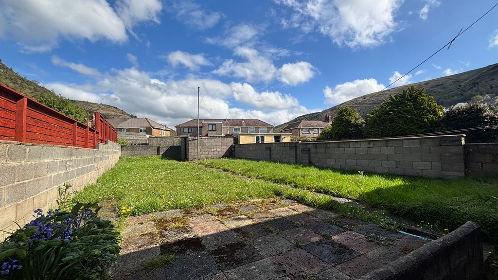 Additional image 12 of 3 bed semi-detached house to rentJersey Street, Port Talbot SA13