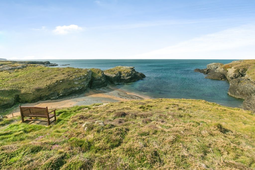 Additional image 27 of 4 bed detached house for saleLon Isallt, Trearddur Bay, Holyhead, Isle Of Anglesey LL65
