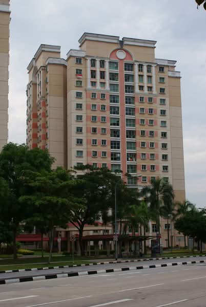 293 Punggol Central photo 5