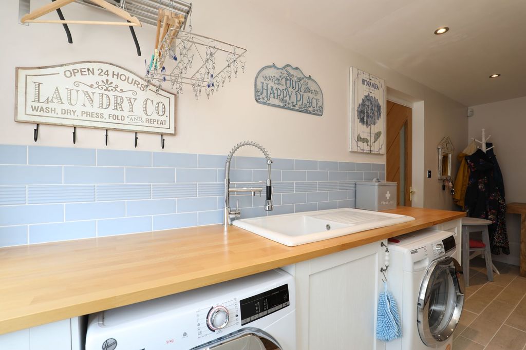 Additional image 12 of 3 bed detached house for saleAfal Sur, Barry CF63