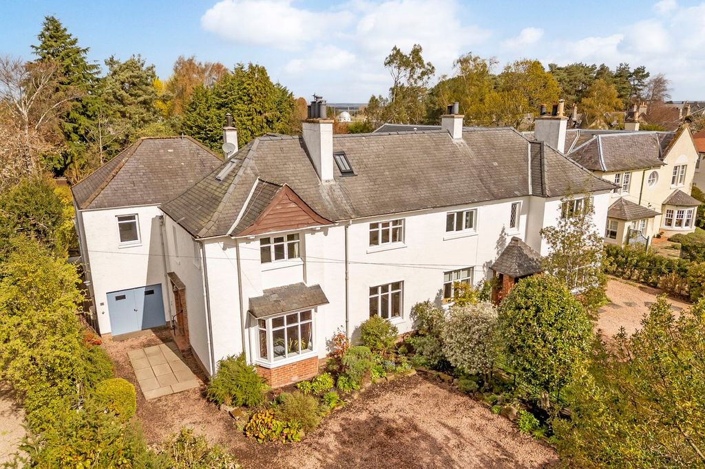 5 bed semi-detached house for saleHepburn Gardens, St Andrews KY16