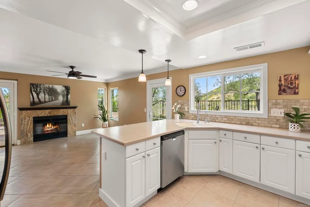 Additional image 22 of 3555 Simsbury Ct, Carlsbad, CA 92010
