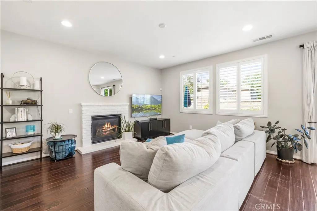 Additional image 43 of 24410 Aranda Lane, Valencia, CA 91354