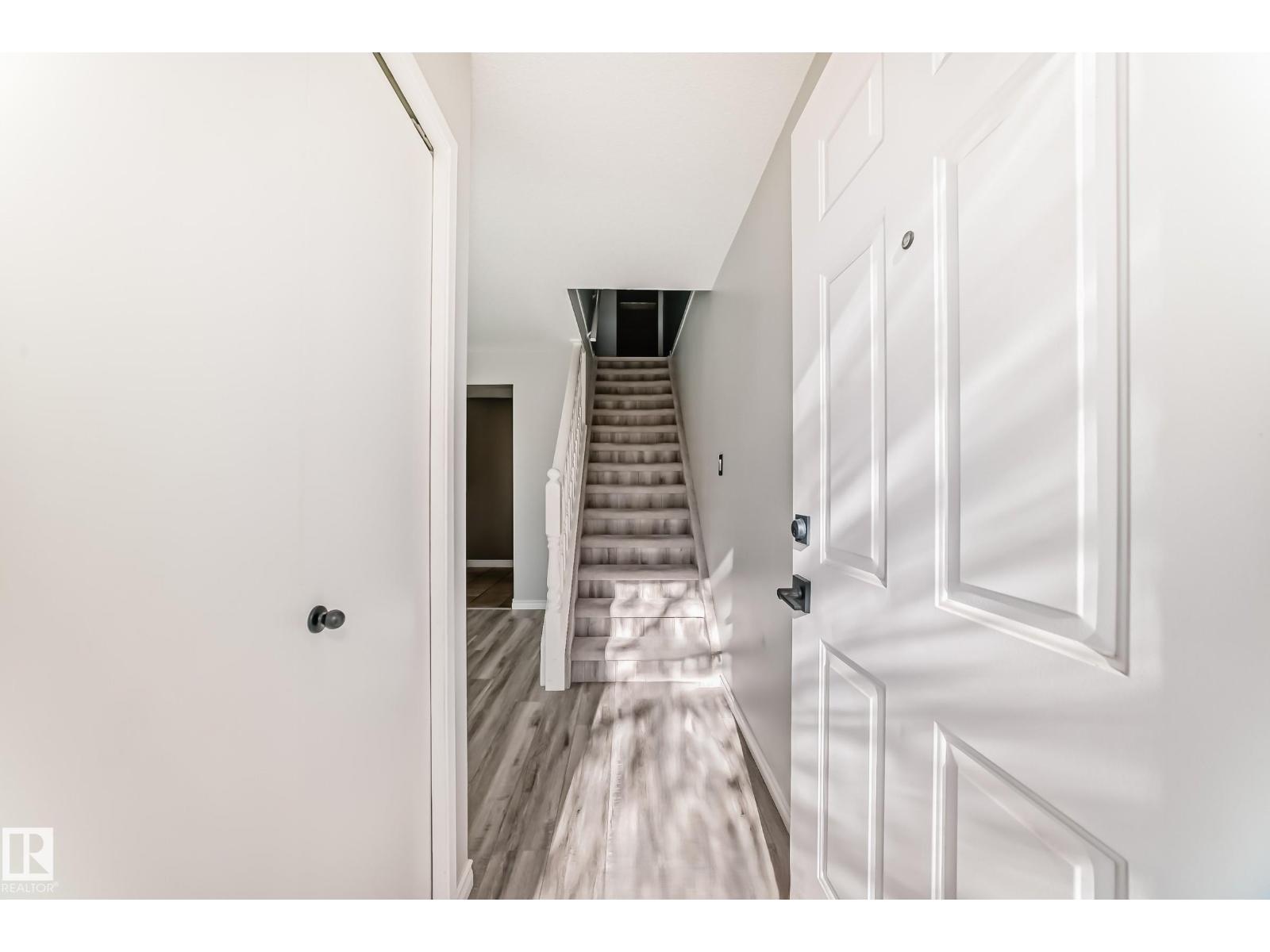 Additional image 5 of 10226 152 Street NW, Edmonton, AB, T5P1Y2