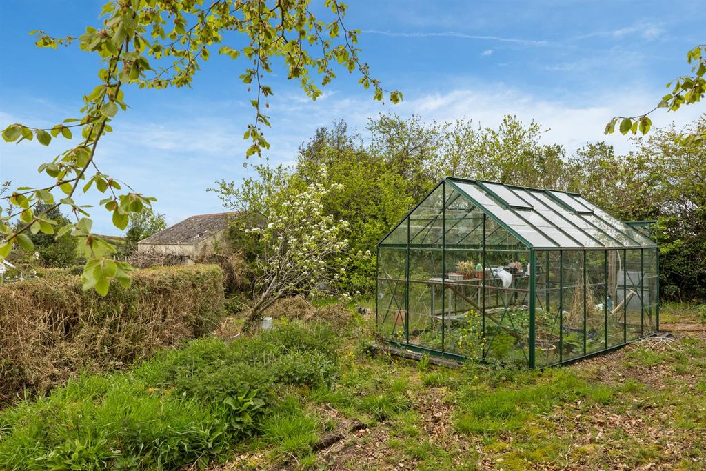 Additional image 39 of 4 bed detached bungalow for sale66 Dunmore Road, Ballynahinch BT24