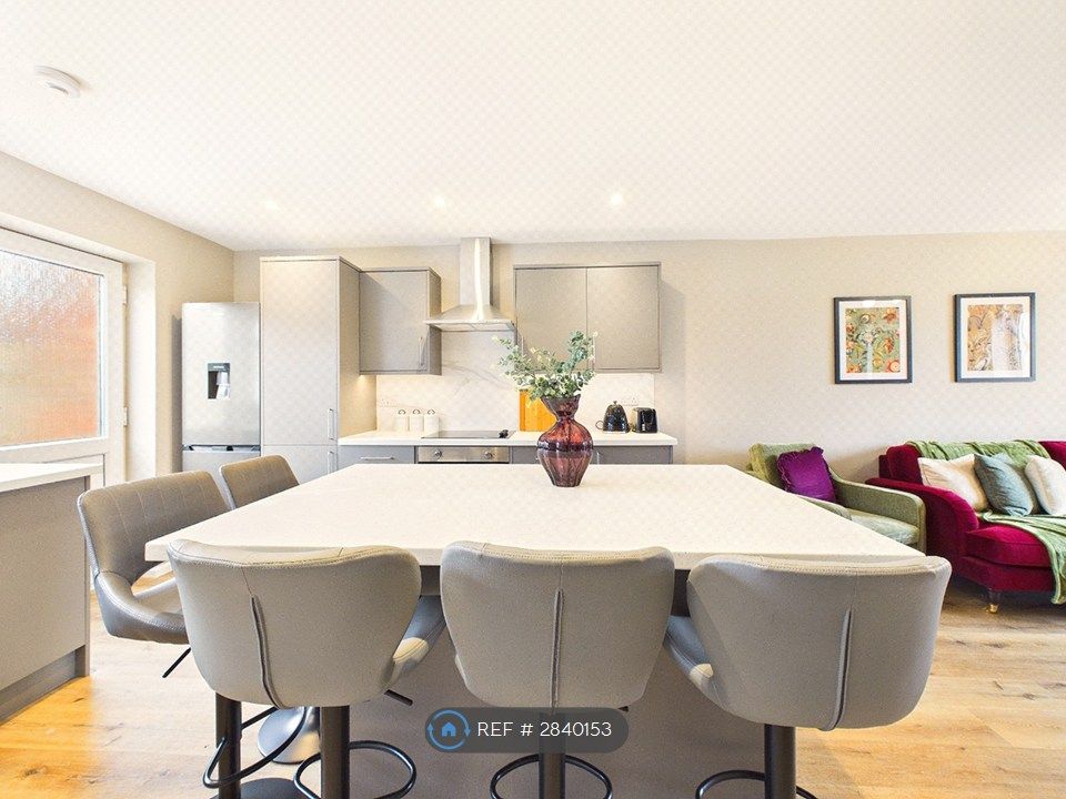 Additional image 5 of 5 bed terraced house to rentLincoln Close, Tewkesbury GL20