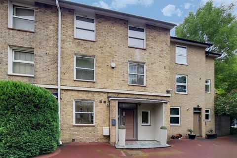 St Johns Wood Park, St John's Wood NW8
