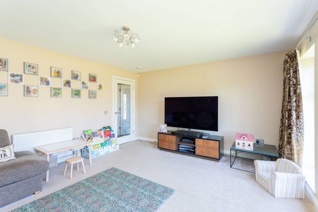 Additional image 3 of 4 bed detached house for saleStrathgray Road, Dundee DD2