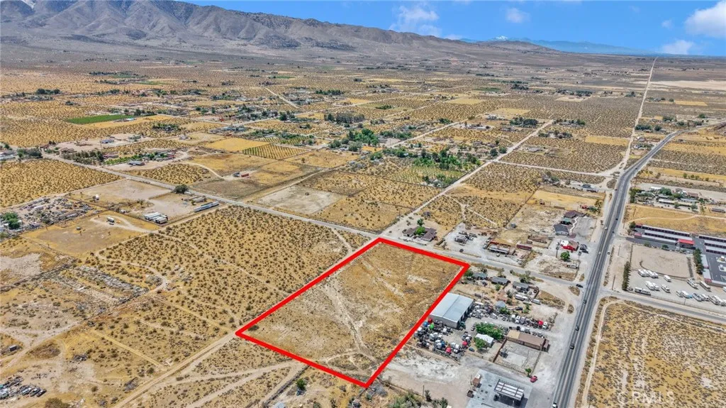 Additional image 2 of 10425 Cody Rd, Lucerne Valley, CA 92356