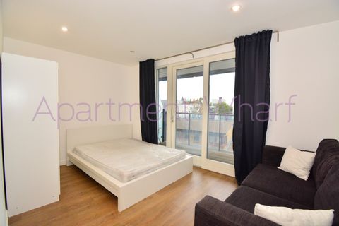 Cordelia Street, London E14, Room to rent