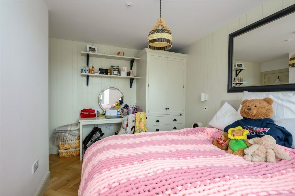 Additional image 7 of 2 bed flat for saleCity Road, St. Andrews, Fife KY16