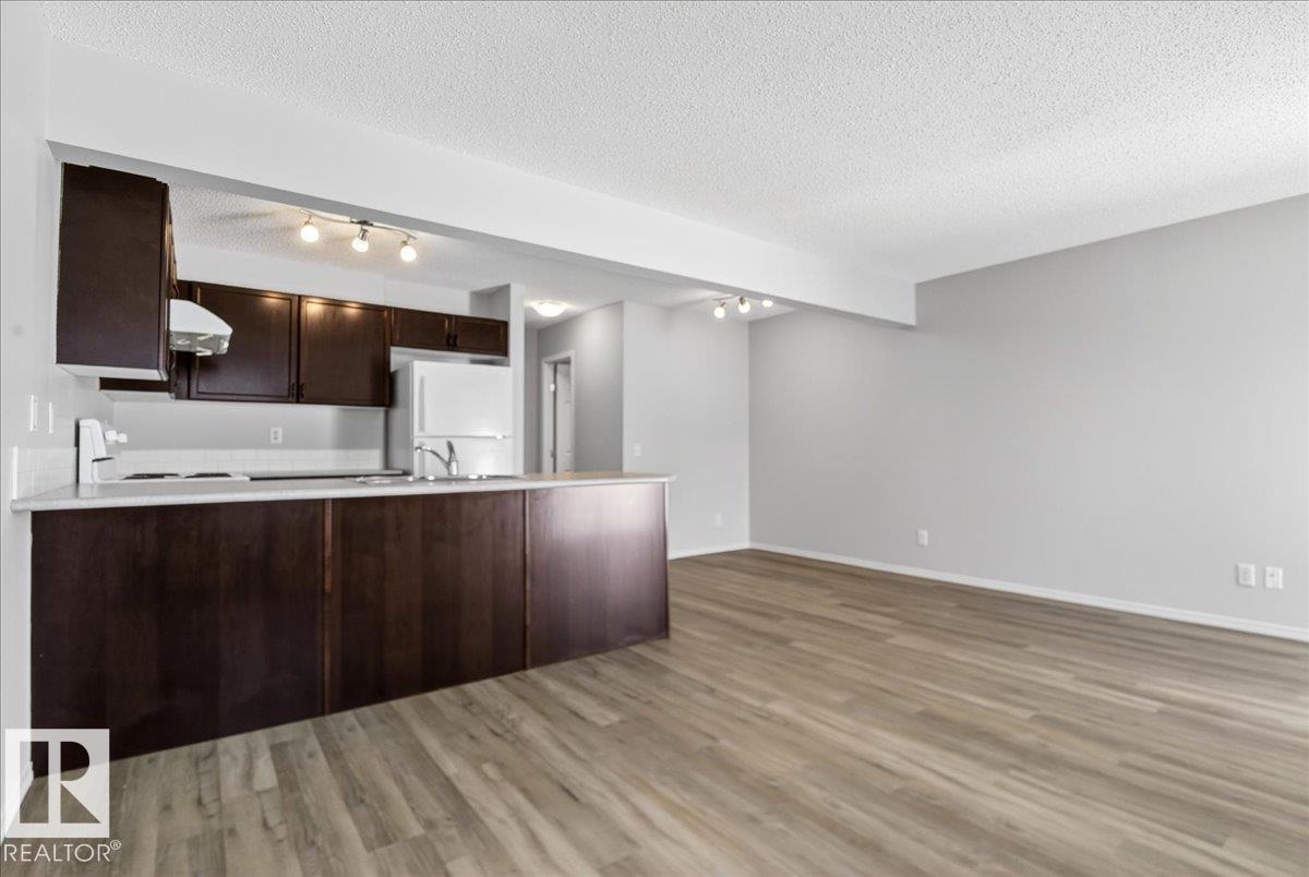 Additional image 4 of 7-18004 89 Street NW, Edmonton, AB, T5Z0E7