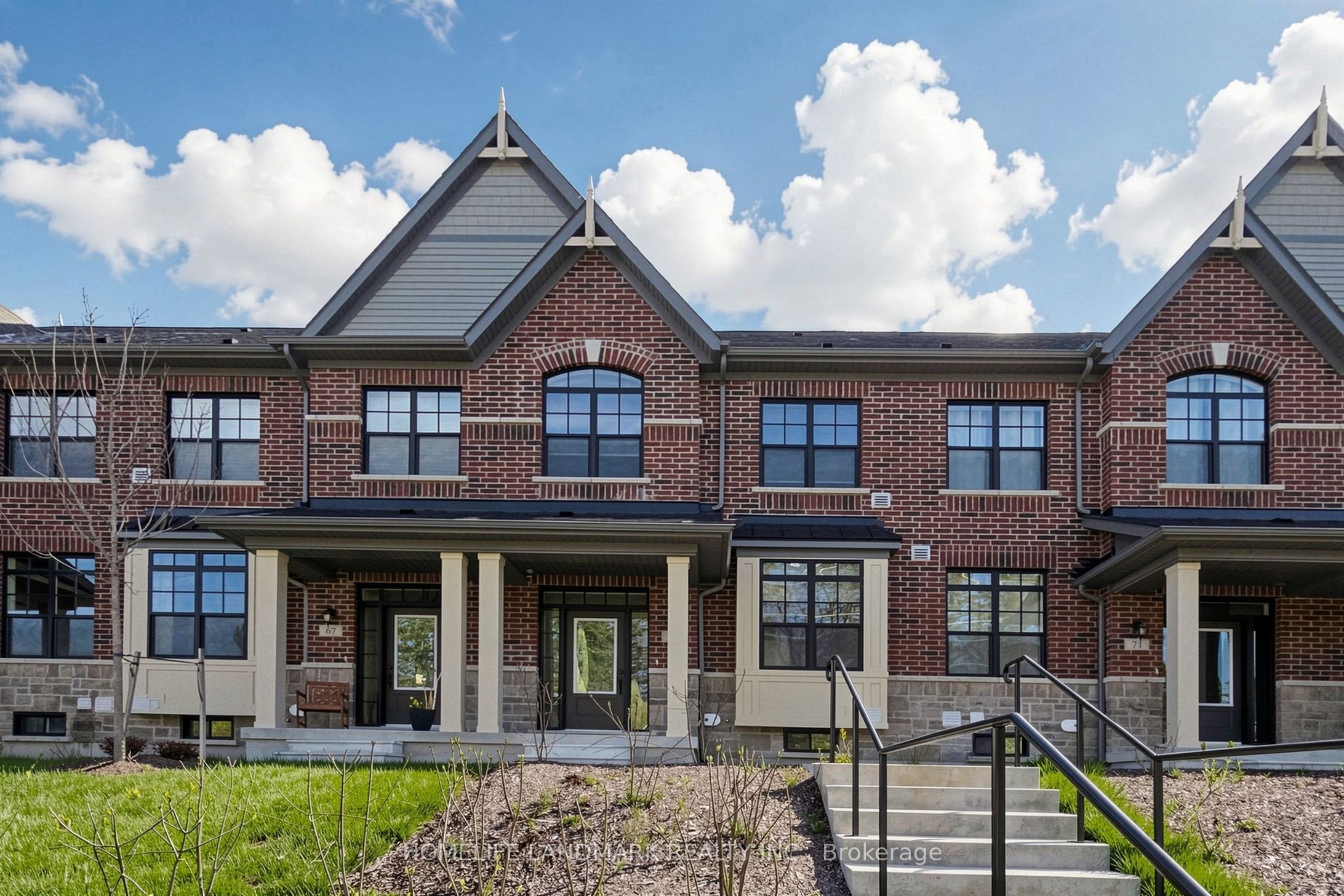 69 Main Street S, Markham, ON, L3P 0P7