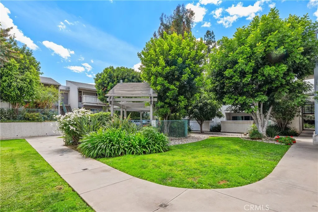 Additional image 9 of 20134 Leadwell St Unit 126, Winnetka, CA 91306