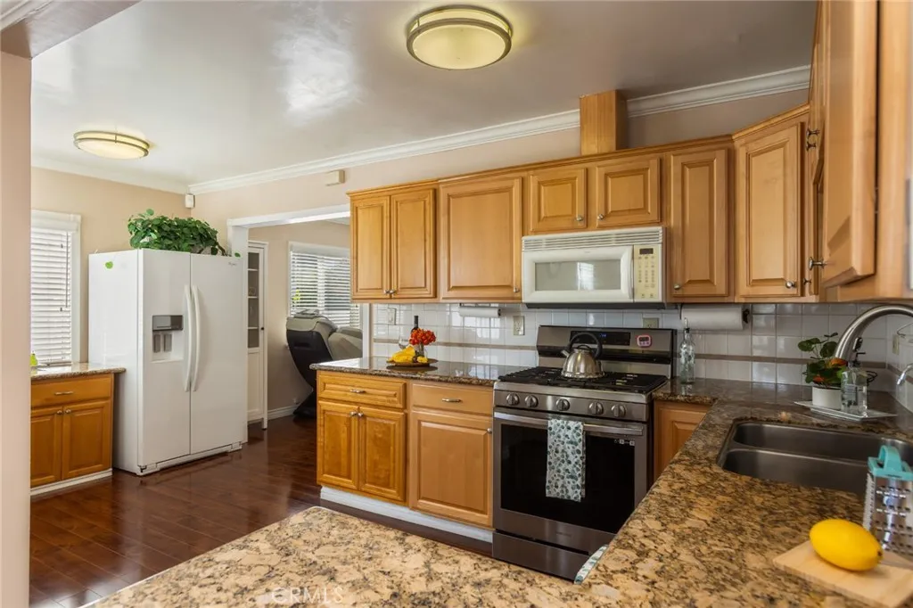 Additional image 33 of 1632 W Gardena Boulevard, Gardena, CA 90247