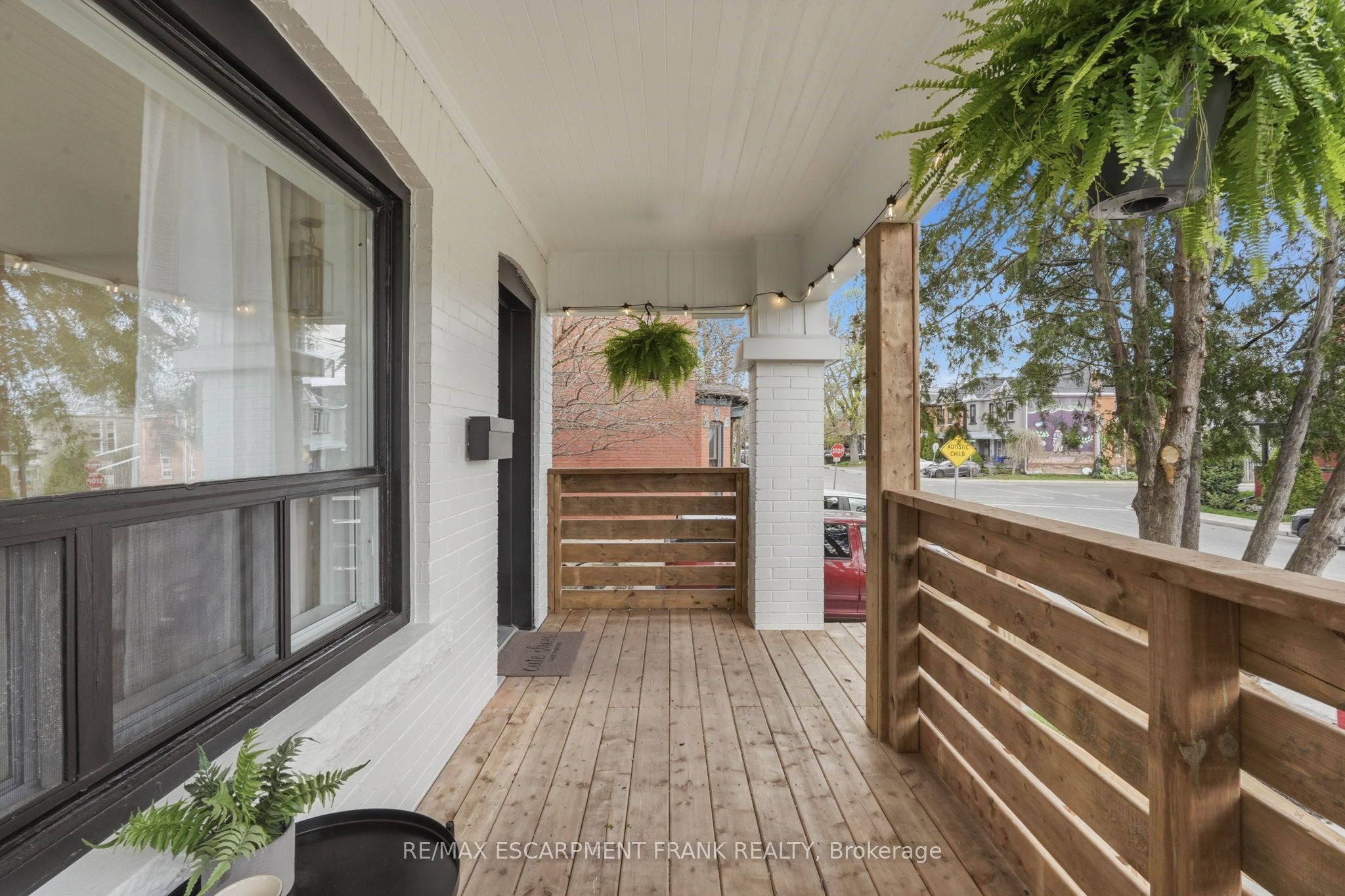 Additional image 5 of 205 Locke Street N, Hamilton, ON, L8R 3B1