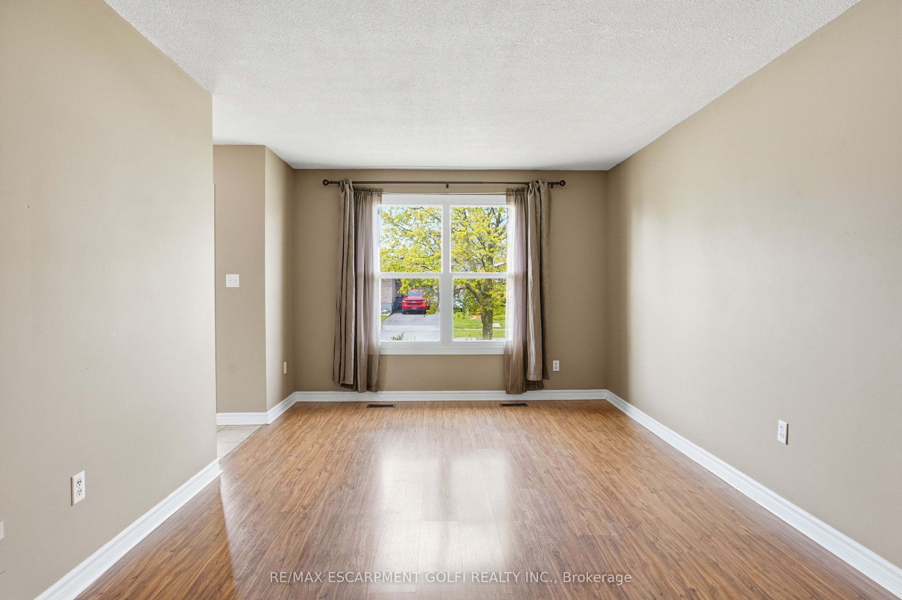 Additional image 4 of 87 Marc Boulevard, Welland, ON, L3B 5V2