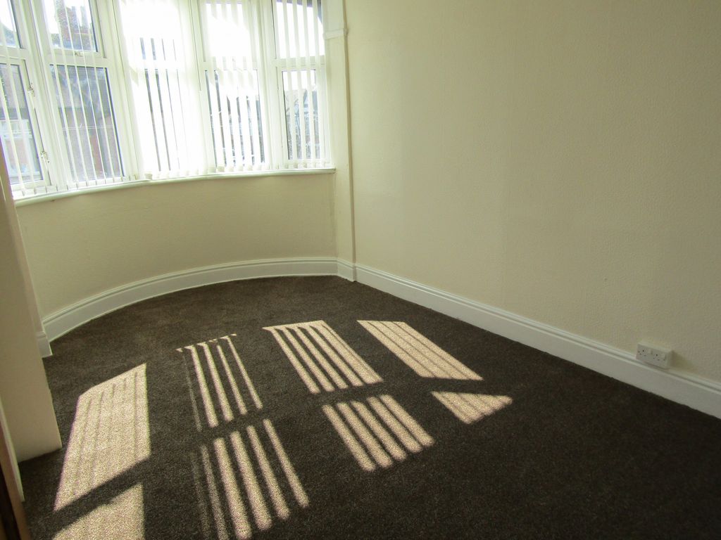 Additional image 7 of 2 bed flat to rentNorth Avenue, Rhyl, Denbighshire LL18