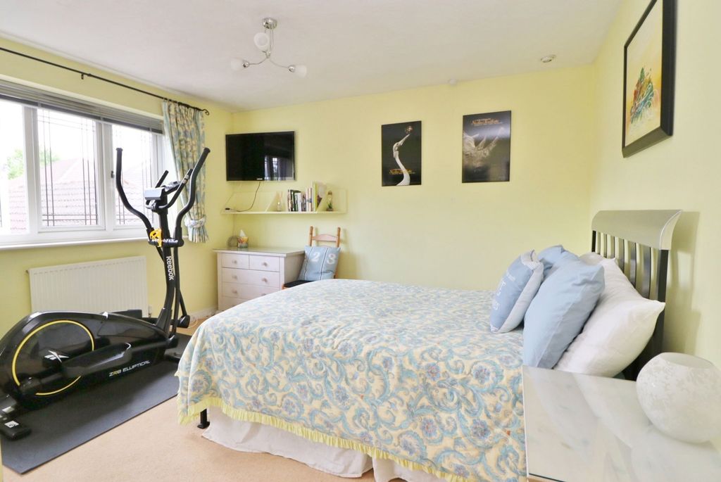 Additional image 17 of 6 bed detached house for saleBritannia Gardens, Hedge End SO30