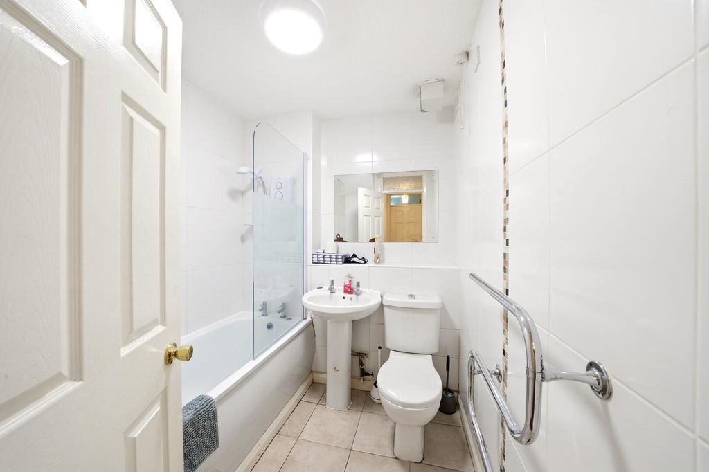 Additional image 13 of 2 bed flat for saleTurnstone Wharf, Nottingham NG7