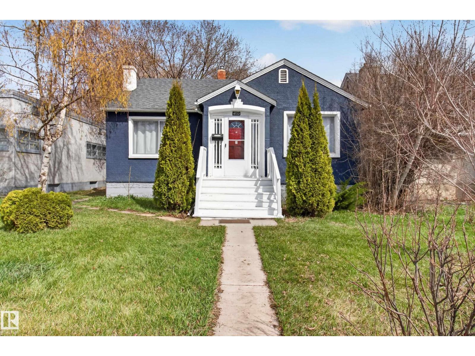 8722 112 Avenue NW, Edmonton, AB, T5B0G6