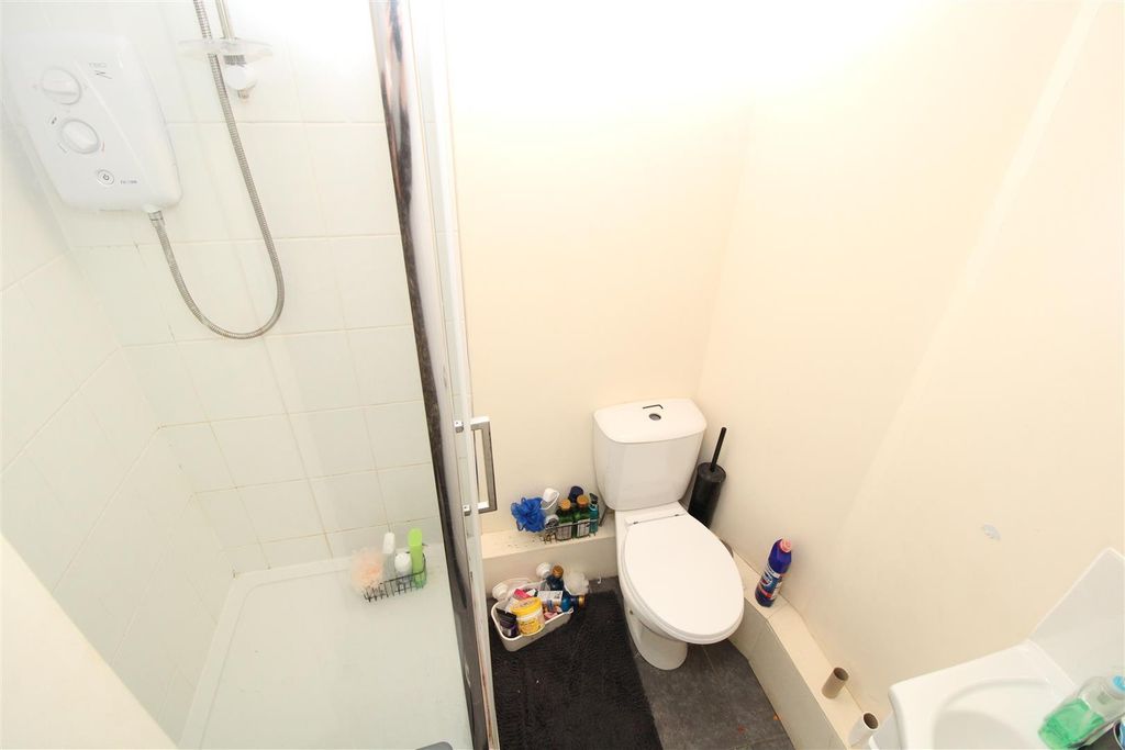 Additional image 6 of Room to rentWood Road, Treforest, Pontypridd CF37