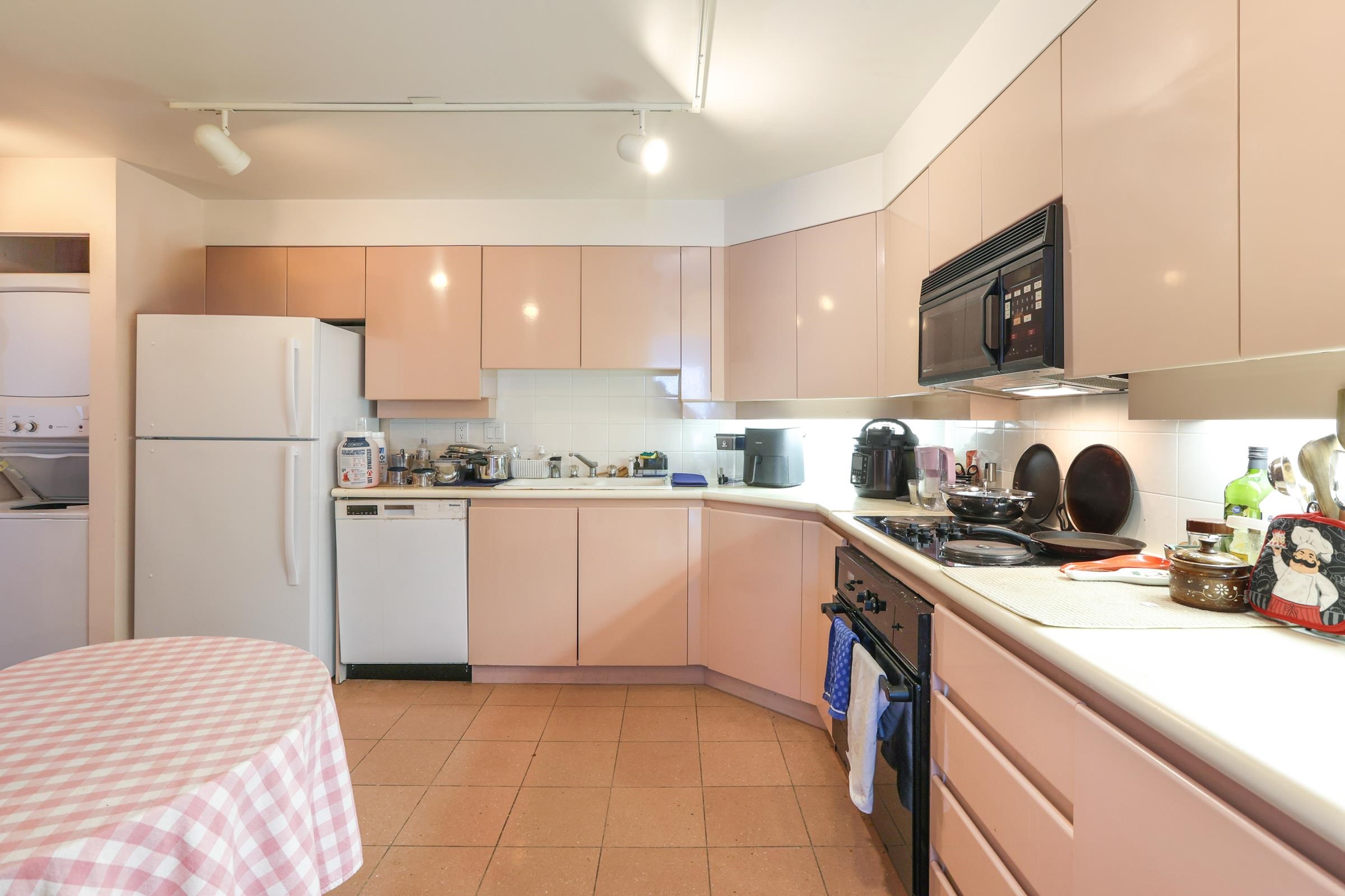 Additional image 4 of 1402-909 Burrard Street, Vancouver, BC, V6Z 2N2
