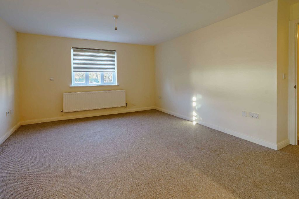 Additional image 8 of 2 bed flat to rentRoman Way, Caerleon NP18