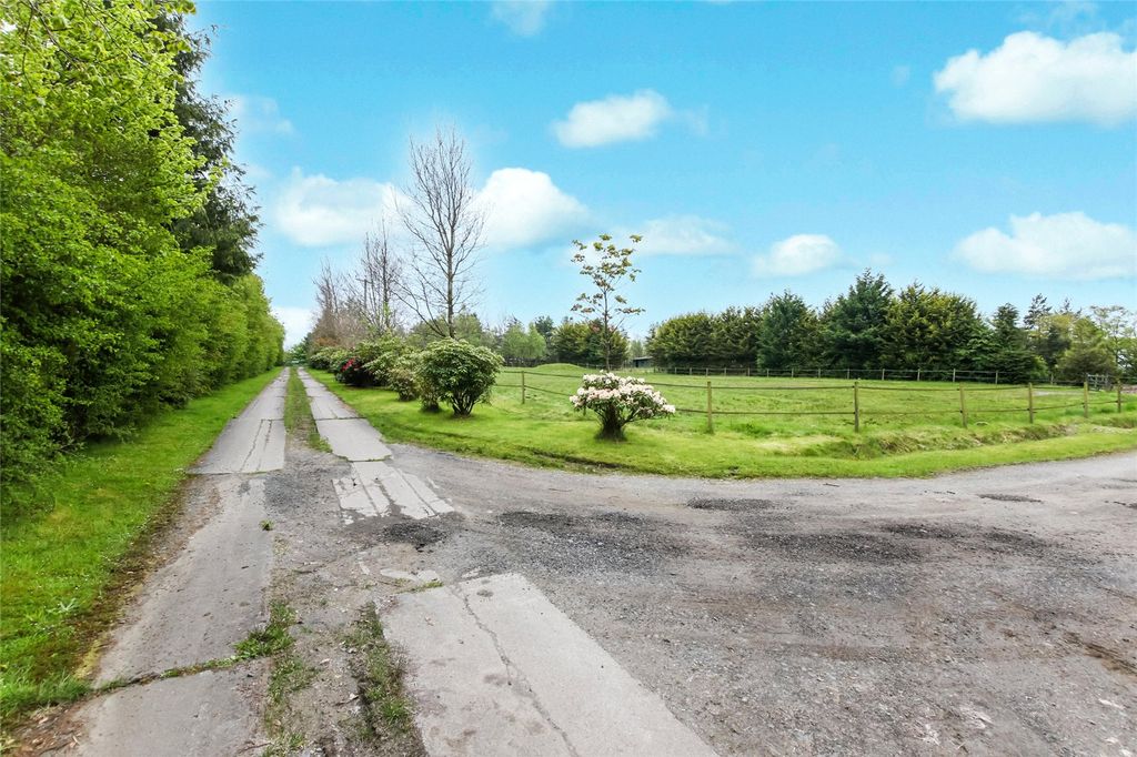 Additional image 3 of 3 bed cottage for saleRoughrigg Farm Road, Longriggend, Airdrie, North Lanarkshire ML6